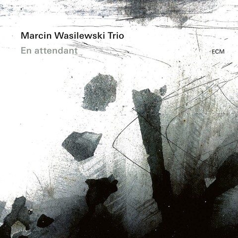 En attendant von Marcin Wasilewski Trio - LP jetzt im JazzEcho Store