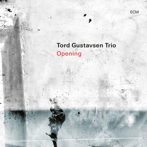 Opening von Tord Gustavsen Trio - CD jetzt im JazzEcho Store